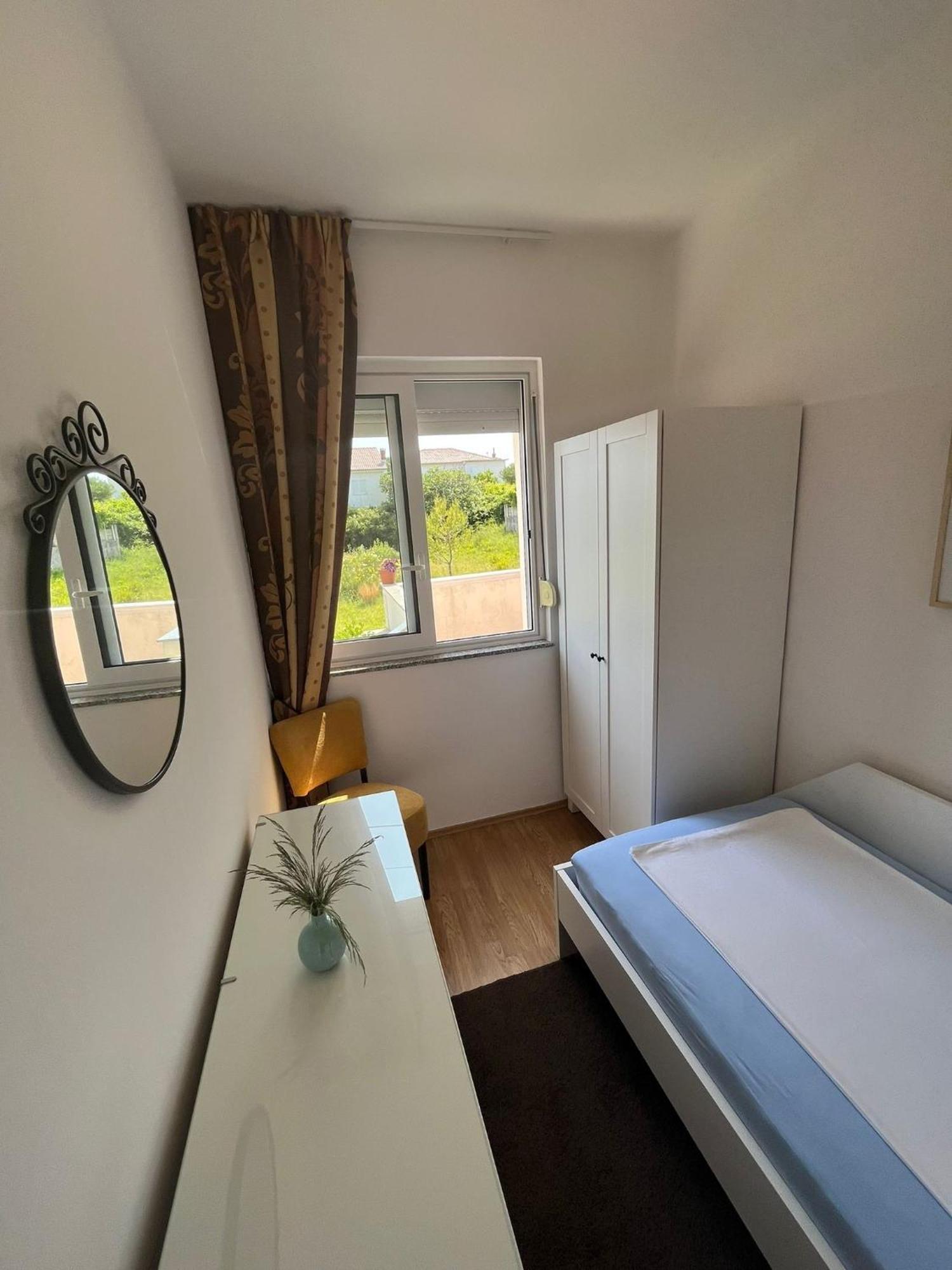 Apartments With A Parking Space Rab - 12383 Banjol Rom bilde